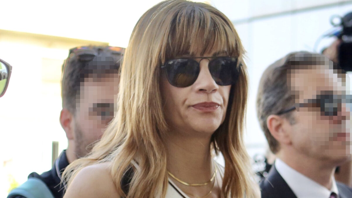 Άννα Μαρία Παπαχαραλάμπους