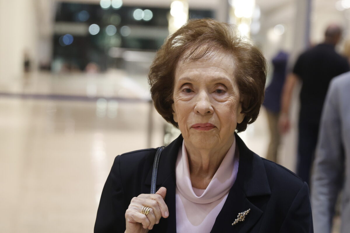 Η Άννα Μπενάκη - Ψαρούδα