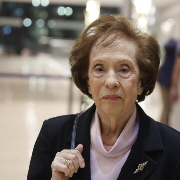 Η Άννα Μπενάκη - Ψαρούδα