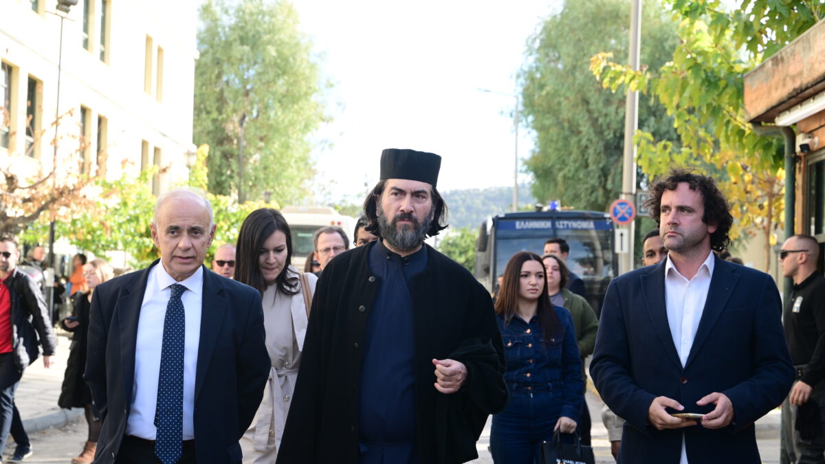 O πατέρας Αντώνιος