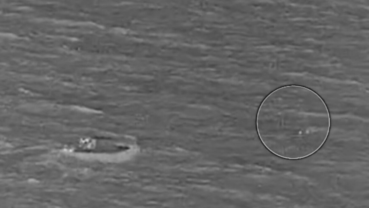 Στιγμιότυπα από τη διάσωση της οικογένειας