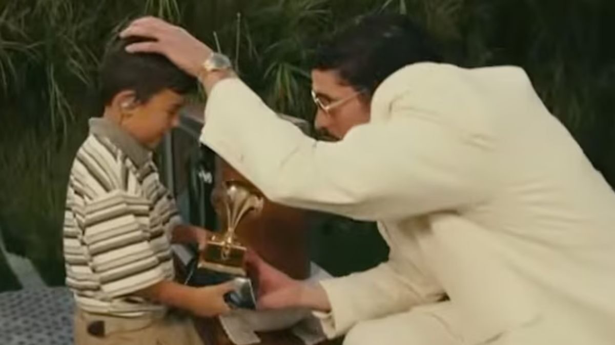 Ο Bad Bunny με τον μικρό ηθοποιό Λίνκολν Φοξ