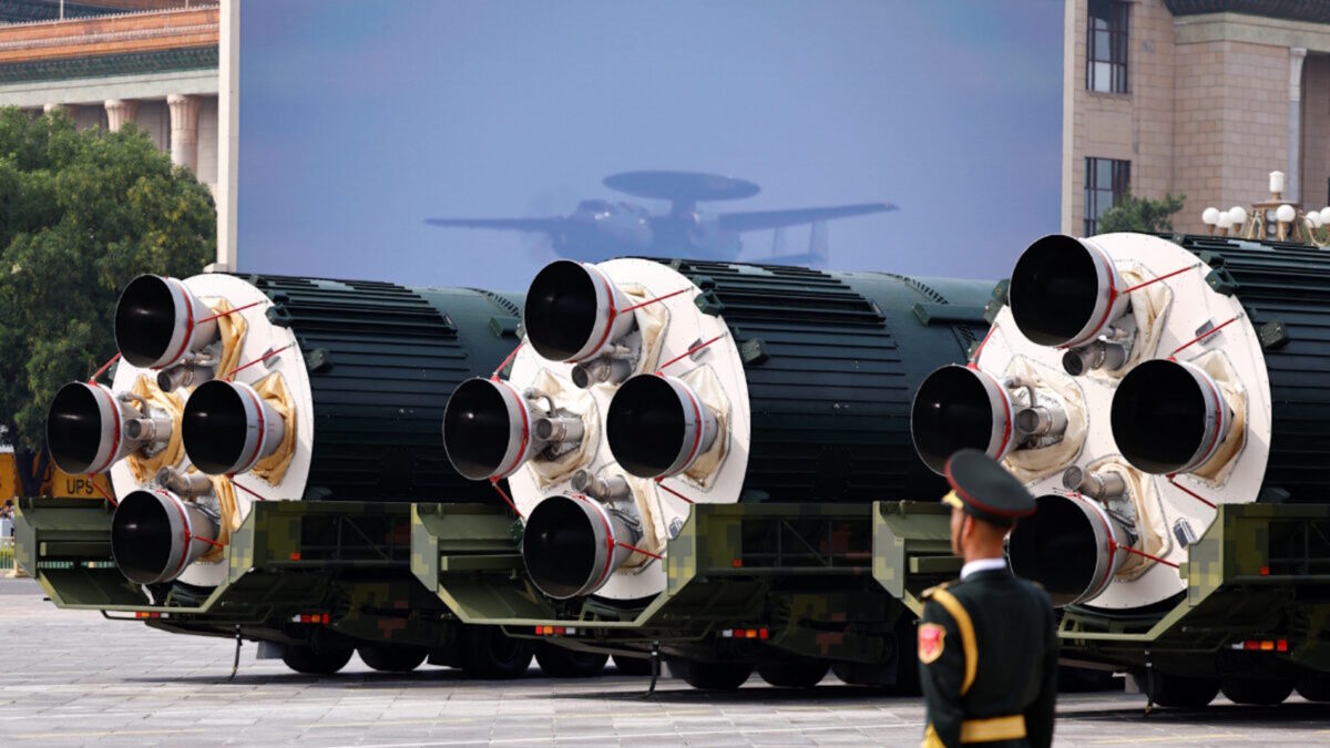 Βαλλιστικοί πύραυλοι DF-5C της Κίνας