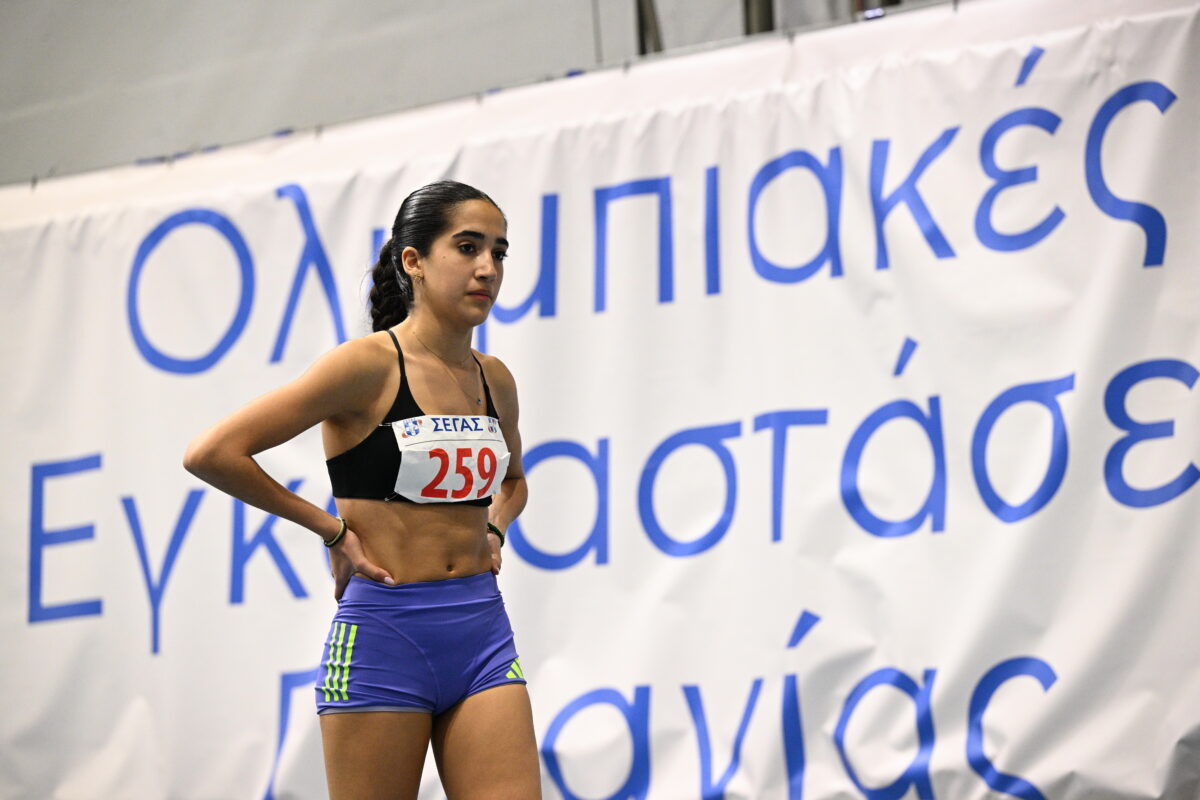 ΗΜΕΡΙΔΑ ΚΛΕΙΣΤΟΥ ΣΤΙΒΟΥ ΣΤΗΝ ΠΑΙΑΝΙΑ (ΑΝΤΩΝΗΣ ΝΙΚΟΛΟΠΟΥΛΟΣ