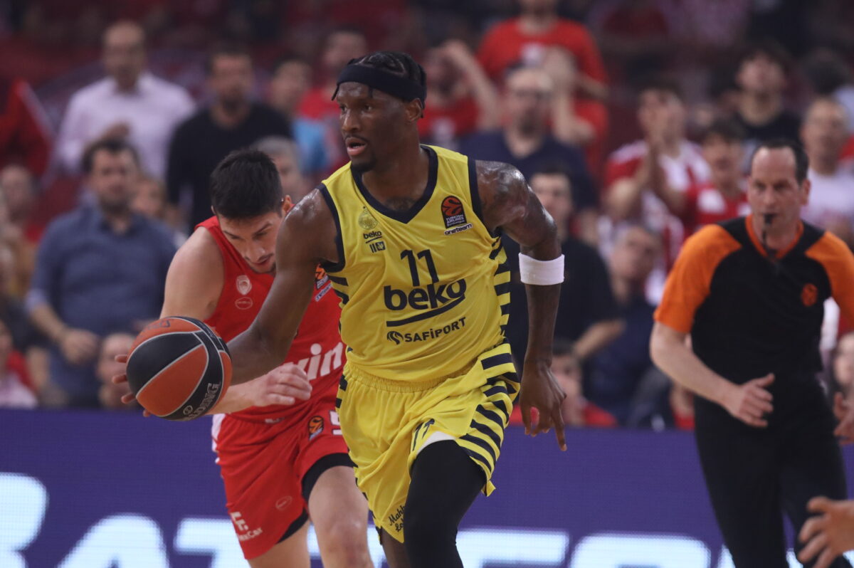 Ο Χέιζ Ντέιβις