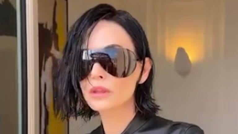 Η Ντέμι Μουρ σε εικόνα από βίντεο που δημοσιοποιήθηκε στο Instagram