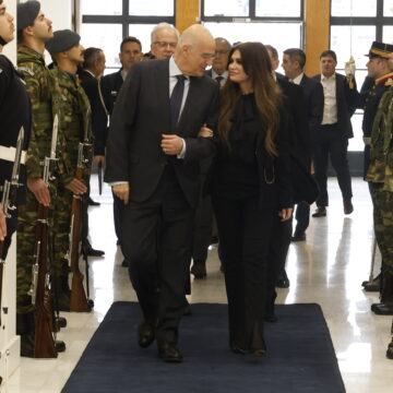 Δένδιας και Γκιλφόιλ