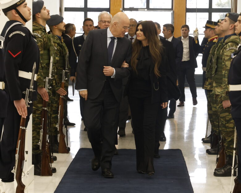 Δένδιας και Γκιλφόιλ