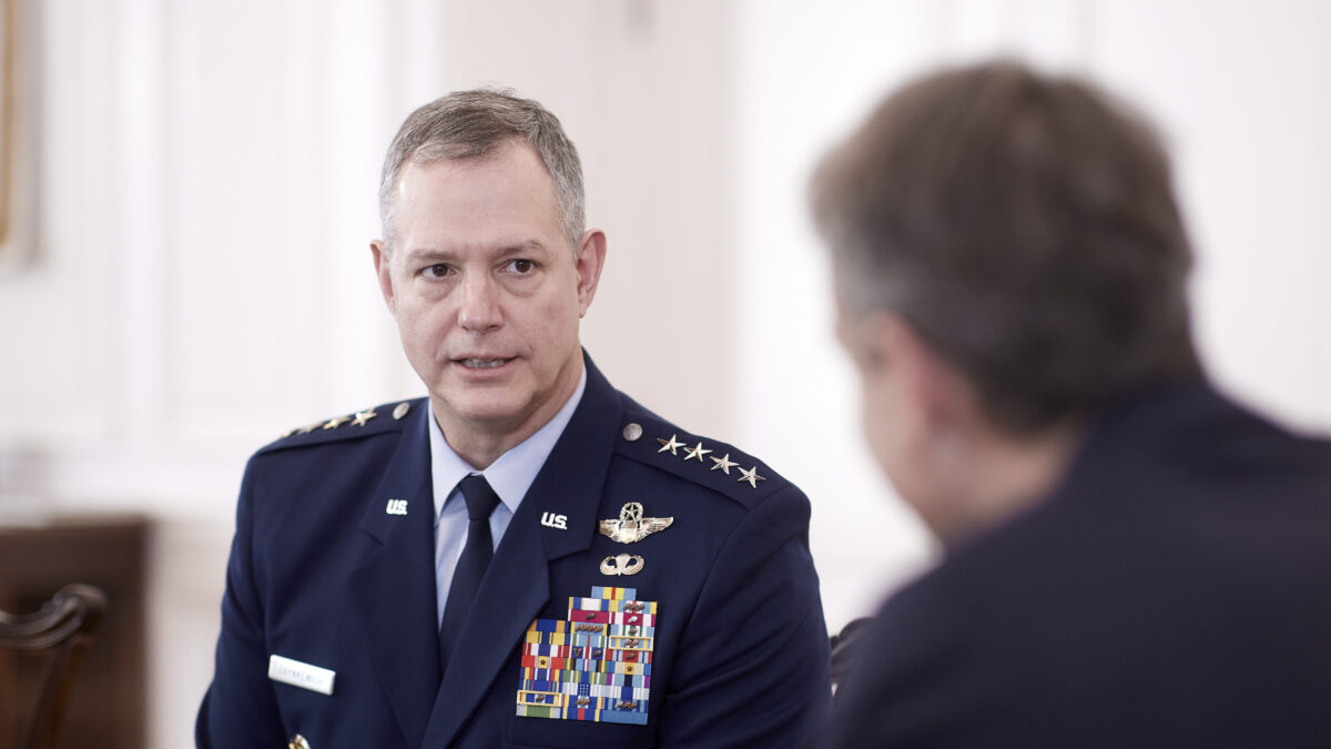 Αλέξους Γκρέγκορι Γκρίνκουι