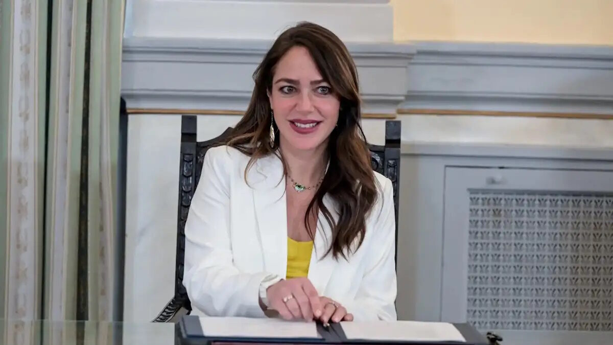 Η υπουργός Κοινωνικής Συνοχής και Οικογένειας, Δόμνα Μιχαηλίδου (ΔΗΜΗΤΡΑ ΚΟΥΤΡΑ