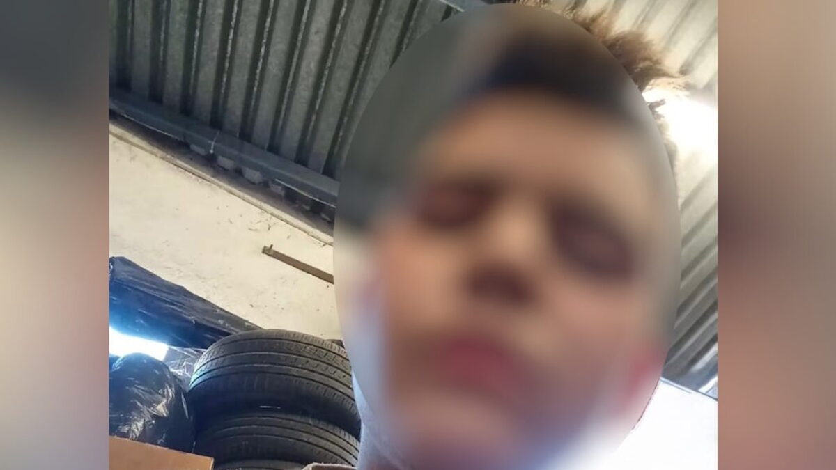 πατροκτόνος