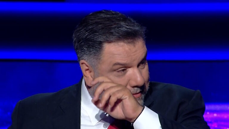 Γρηγόρης Αρναούτογλου