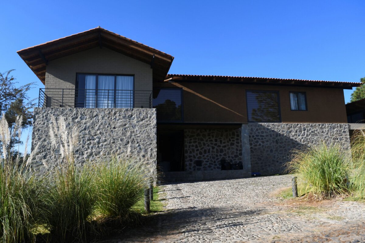 Το κρησφύγετο του Ελ Μέντσο