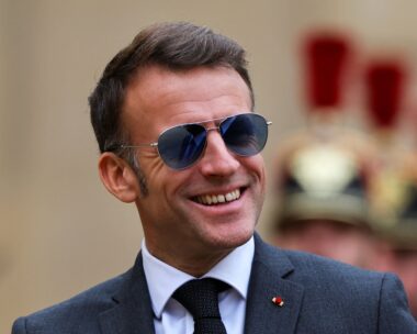 Pacific S 01 Double Gold, είναι τα γυαλιά του Μακρόν, αξίας 659 ευρώ