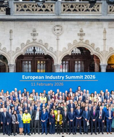 european-industry-summit-2026-family-photo-acea