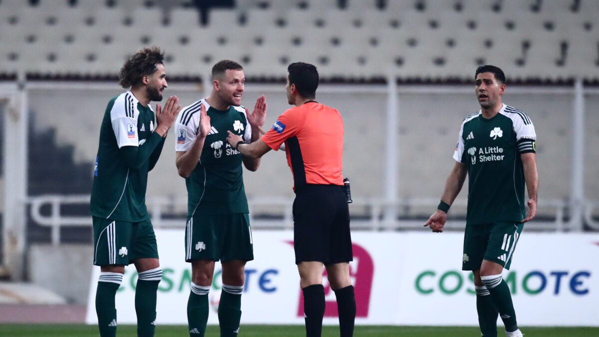 Ο διαιτητής Ευαγγέλου σε αγώνα του Παναθηναϊκού (ΑΡΓΥΡΩ ΑΝΑΣΤΑΣΙΟΥ