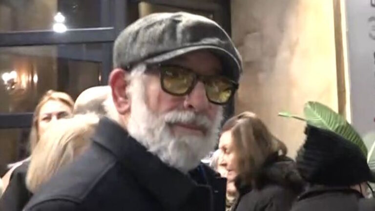 Πέτρος Φιλιππίδης