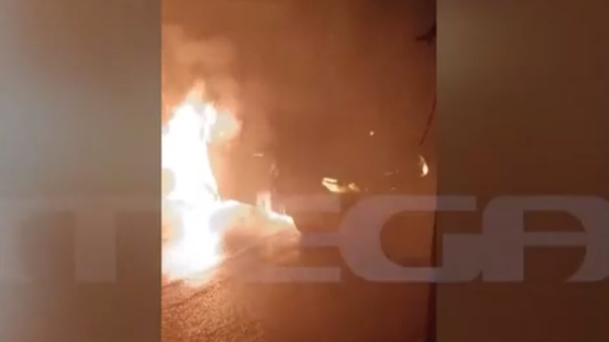 Φωτιά σε όχημα