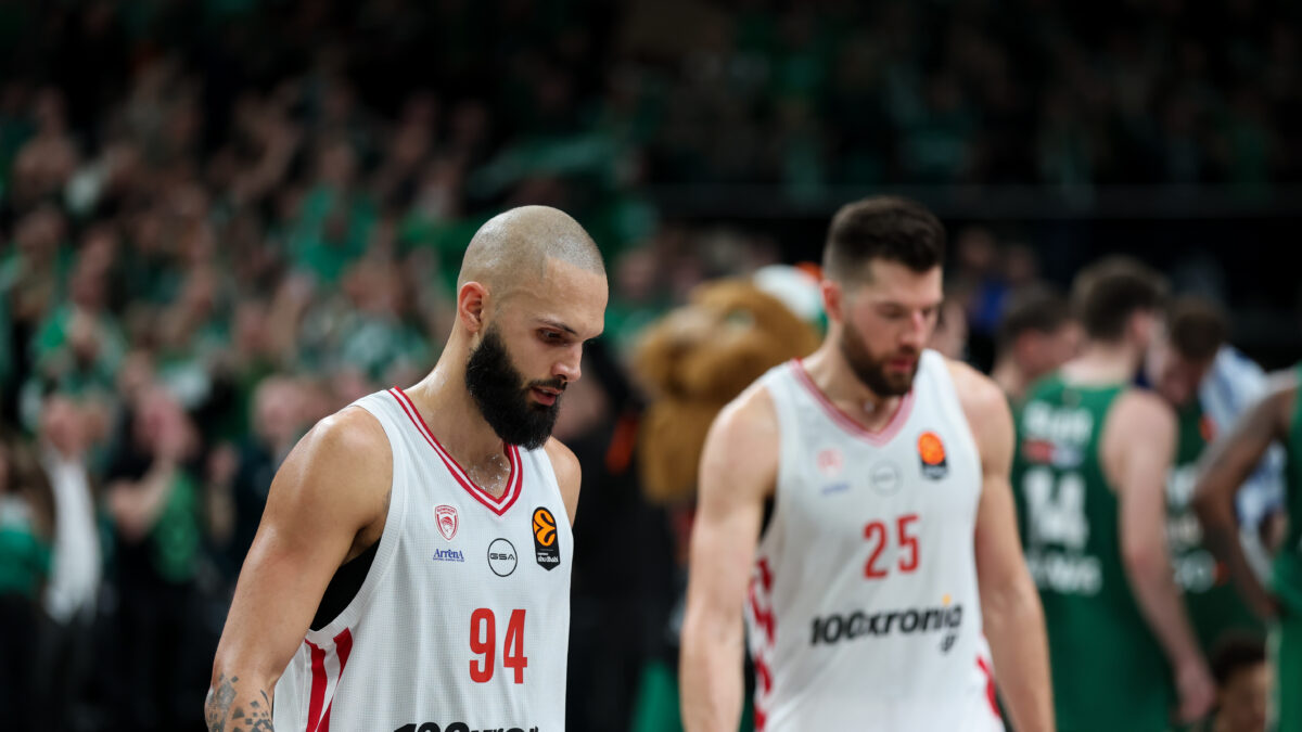 Ο Φουρνιέ με τον Πίτερς στο Κάουνας