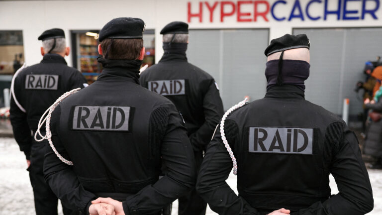 Αστυνομικοί στη Γαλλία