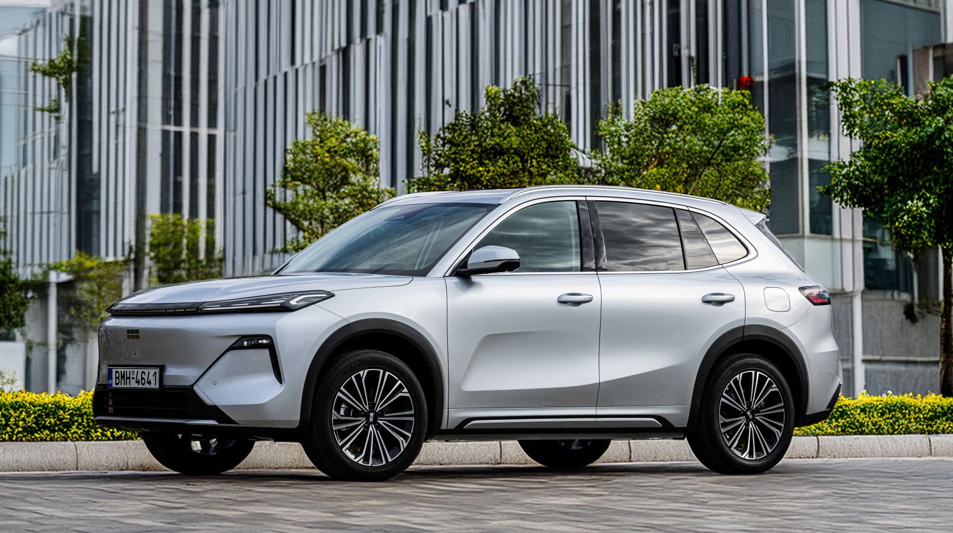 Γνωριμία με το ολοκαίνουριο Geely Starray EM-i στην Ελλάδα