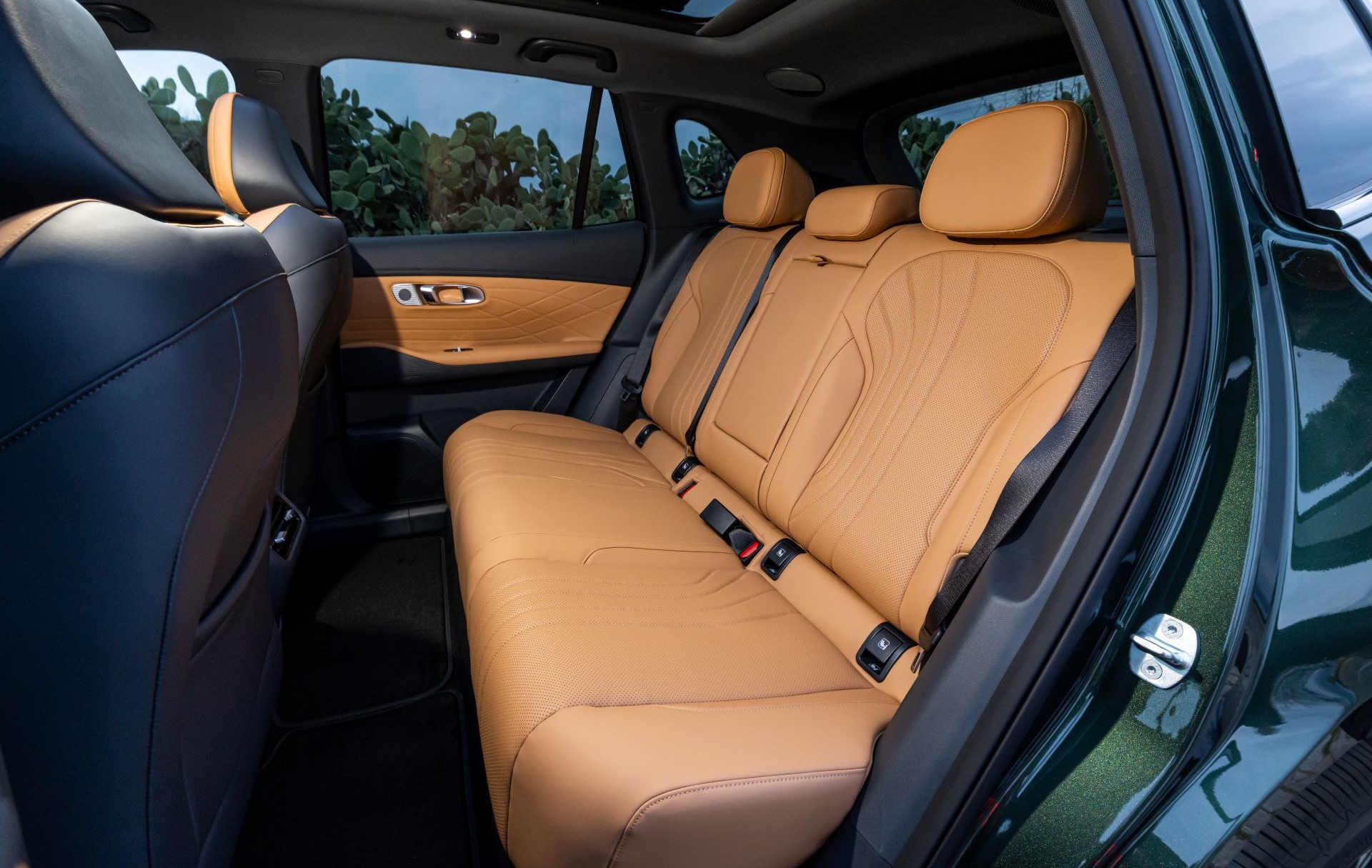 Γνωριμία με το ολοκαίνουριο Geely Starray EM-i στην Ελλάδα