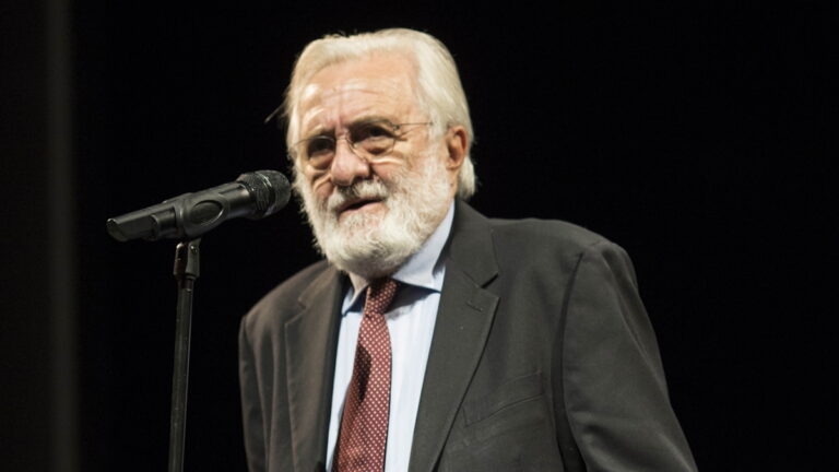 Γιάννης Σμαραγδής