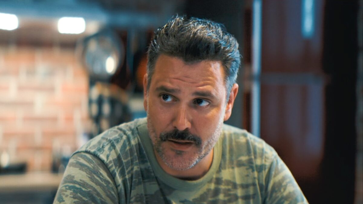 Γιατί ρε πατέρα – επόμενο επεισόδιο: Η καταγγελία ενός άνδρα στην αστυνομία θα βάλει τους ήρωες σε νέους μπελάδες