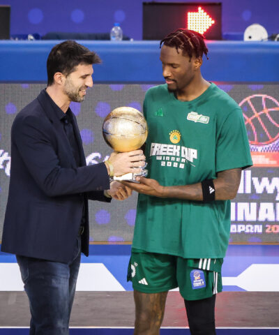 Ο Νάιτζελ Χέιζ-Ντέιβις