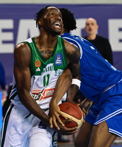 Ο Νάιτζελ Χέιζ-Ντέιβις στο Παναθηναϊκός - Ηρακλής