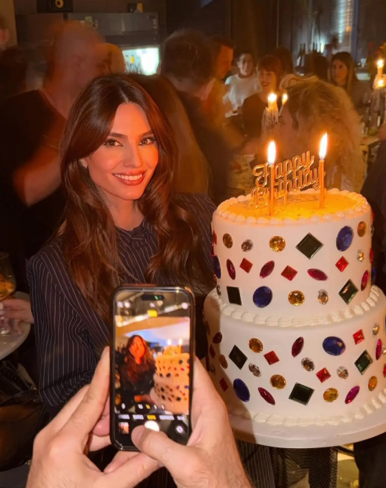 Τα γενέθλια της Ηλιάνας Παπαγεωργίου