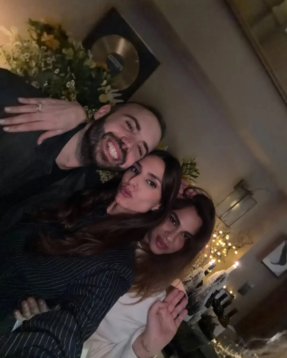 Τα γενέθλια της Ηλιάνας Παπαγεωργίου