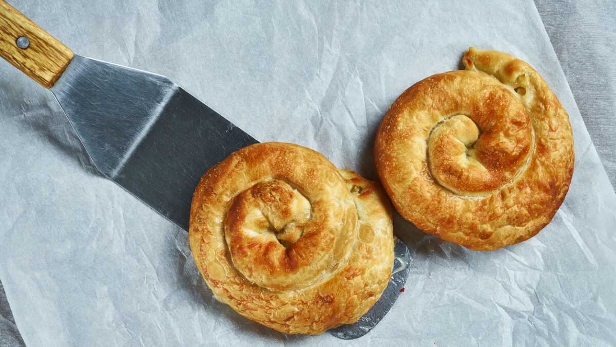 Σκοπελίτικες τυρόπιτες