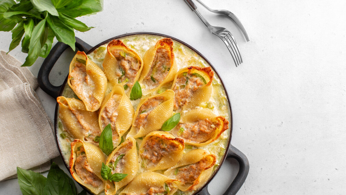 Γεμιστά κοχύλια με θαλασσινά