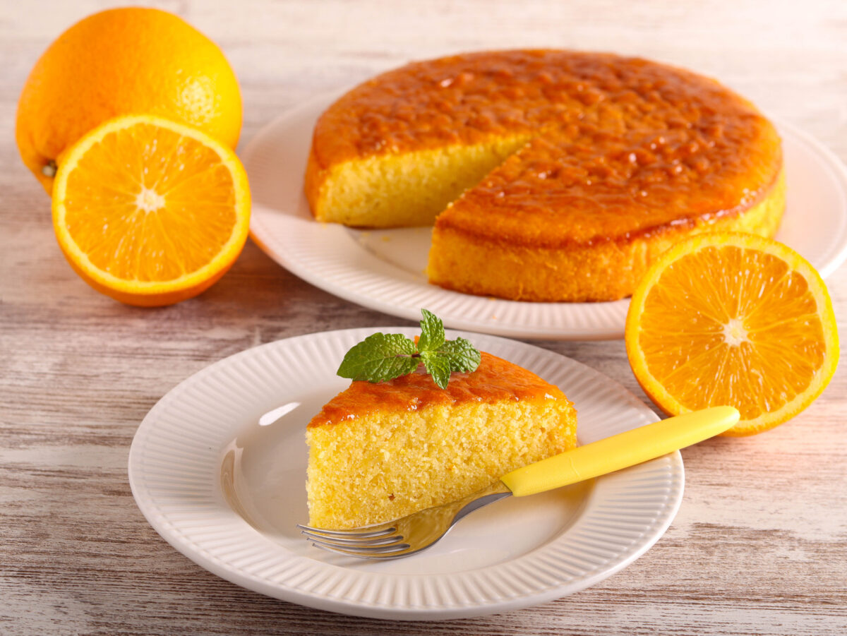 Πορτοκαλόπιτα με σιμιγδάλι