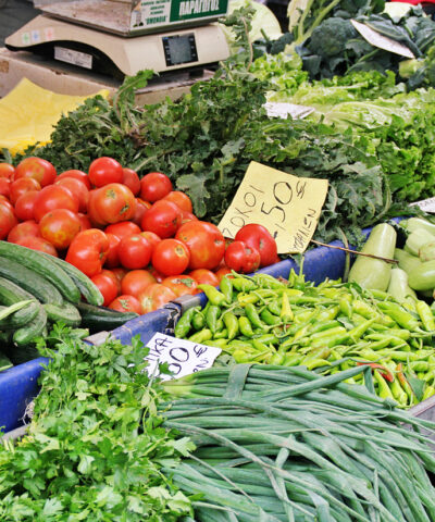 Αρνάκι κλέφτικο και λαζάνια λαχανικών ξεχωρίζουν στο μενού της επόμενης εβδομάδας