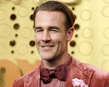 Τζέιμς Βαν Ντερ Μπικ