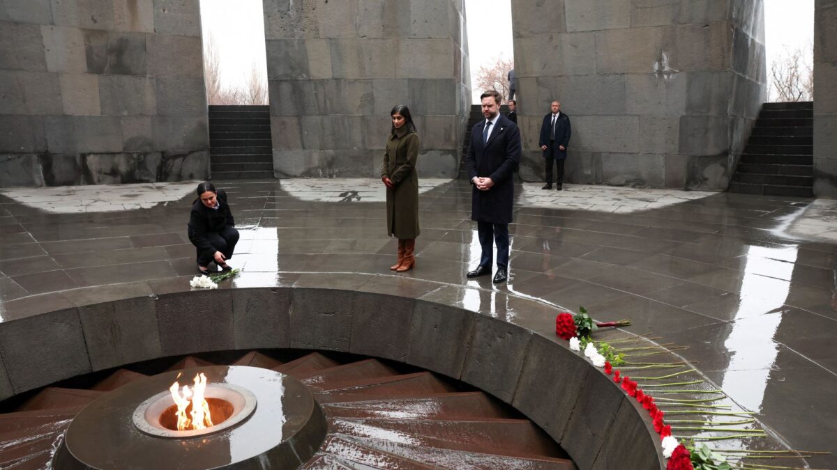 Στην Αρμενία ο Τζέι Ντι Βανς