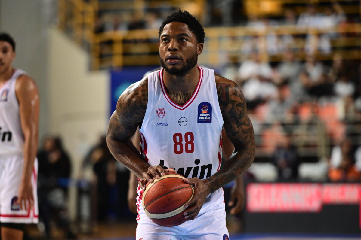 Ο Ταϊρίκ Τζόουνς