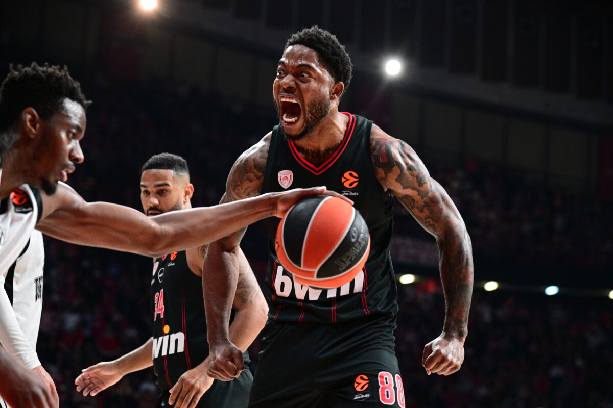 Ο πανηγυρισμός του Τζόουνς