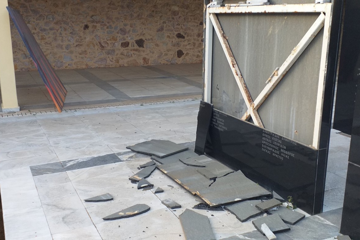 Οι βανδαλισμοί στο μνημείο