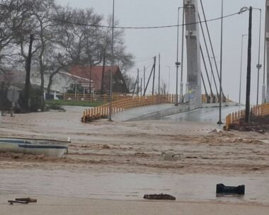 Κακοκαιρία στη Λάρισα