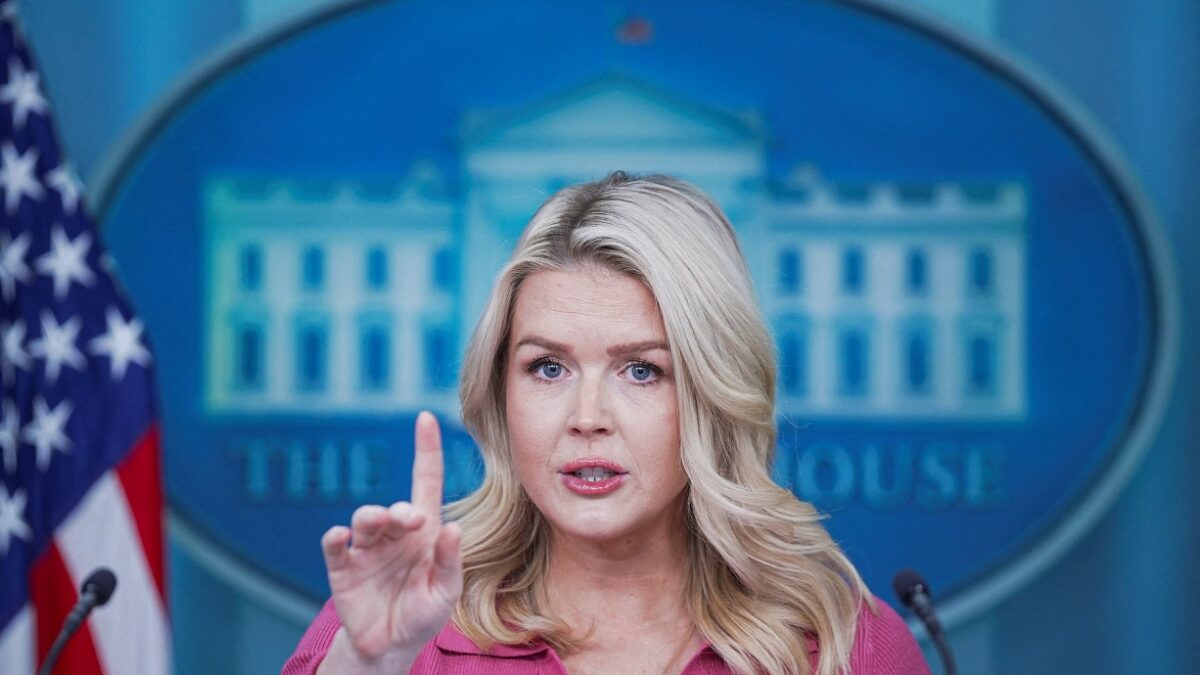 Κάρολαϊν Λέβιτ