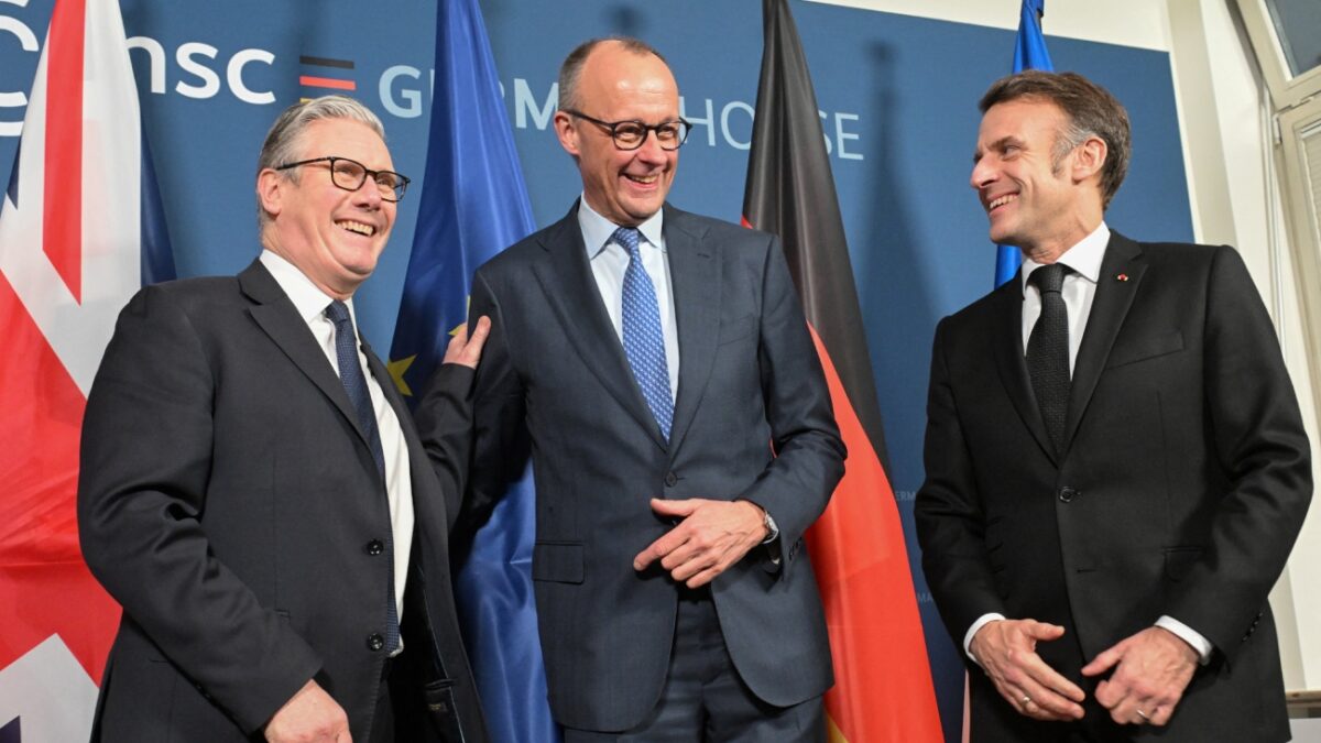 Κιρ Στάρμερ / Φρίντριχ Μερτς / Εμανουέλ Μακρόν