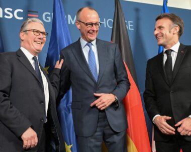 Κιρ Στάρμερ / Φρίντριχ Μερτς / Εμανουέλ Μακρόν