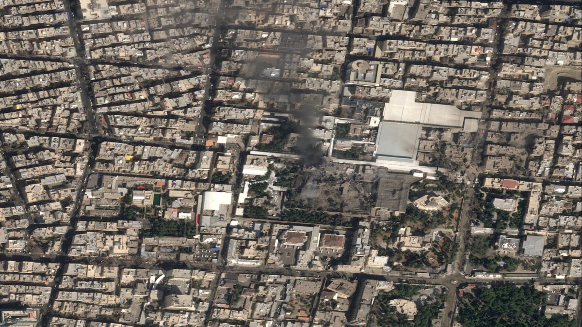 Η πρώτη δορυφορική λήψη του προεδρικού μεγάρου του Αλί Χαμενεΐ στην Τεχεράνη