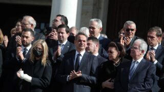 Κηδεία της Ελένης Γλύκατζη - Αρβελέρ