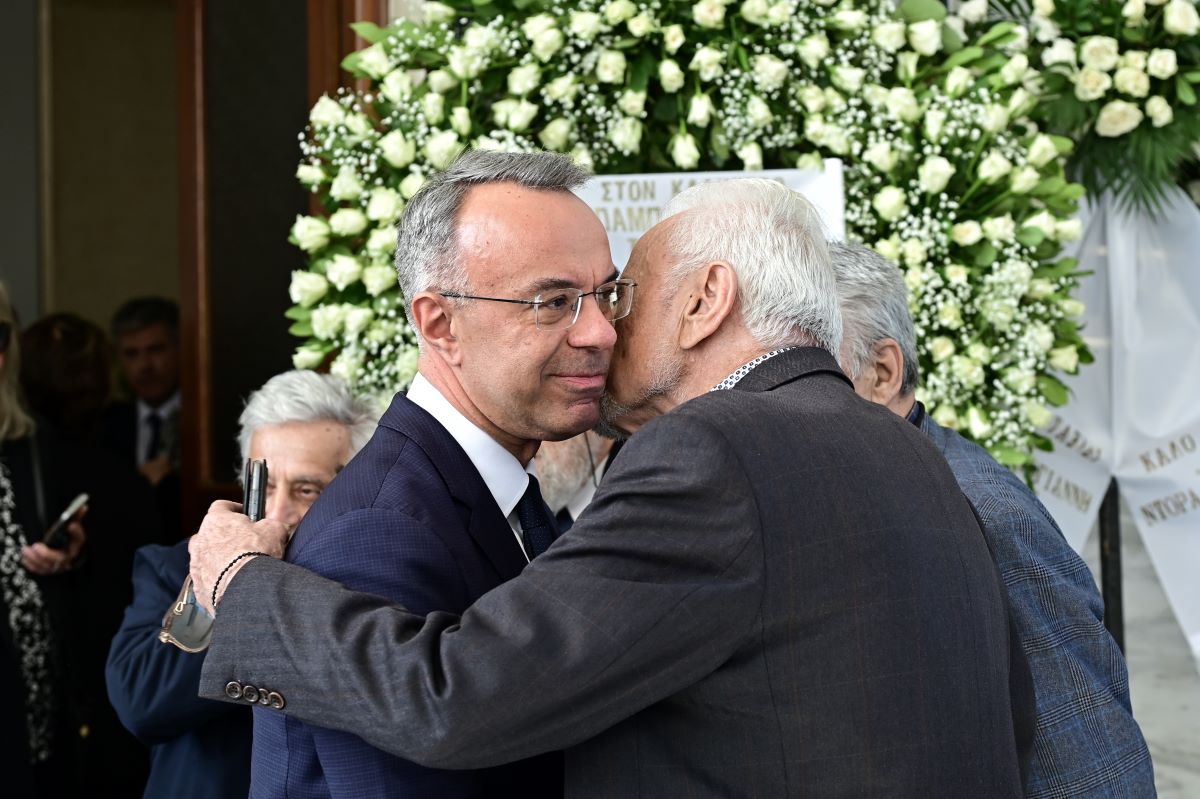 Κηδεία Αναστάση Παπαληγούρα