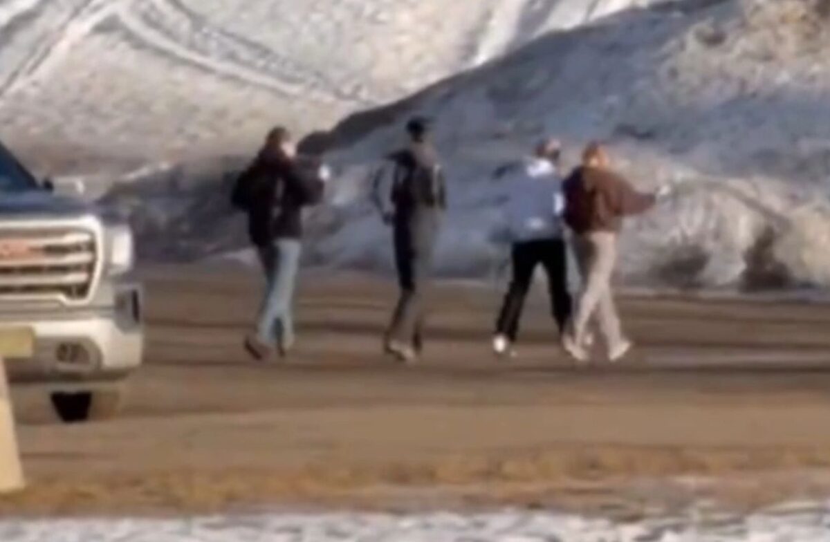 Απομακρύνονται μαθητές και προσωπικό από το γυμνάσιο