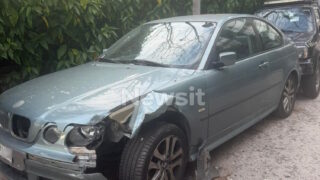 Κολωνάκι: Μεθυσμένη γνωστή τραγουδίστρια πήρε «αμπάριζα» 5 παρκαρισμένα αυτοκίνητα